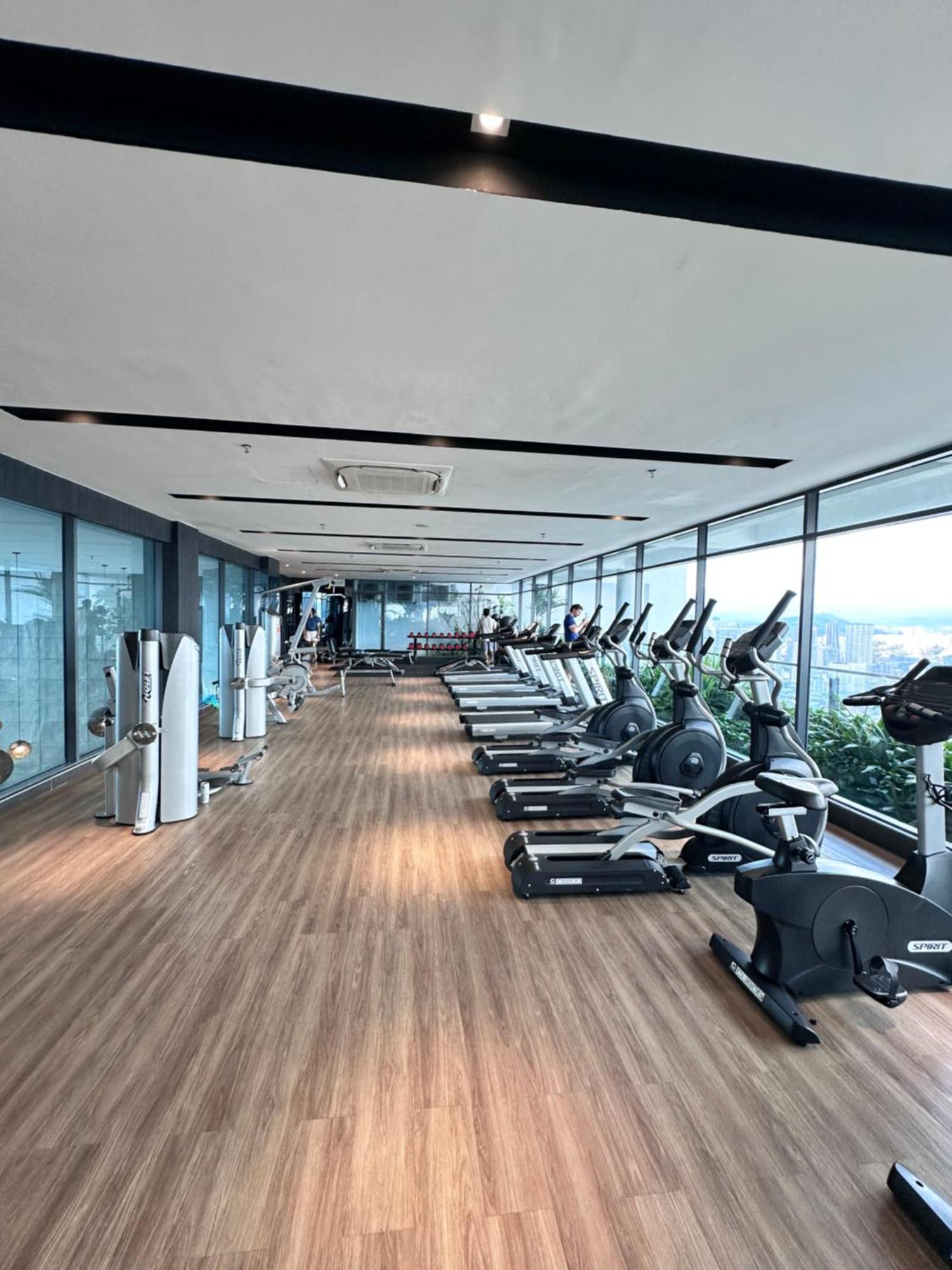 The Luxe Infinitum Klcc By Sahara Apartment Kuala Lumpur Luaran gambar