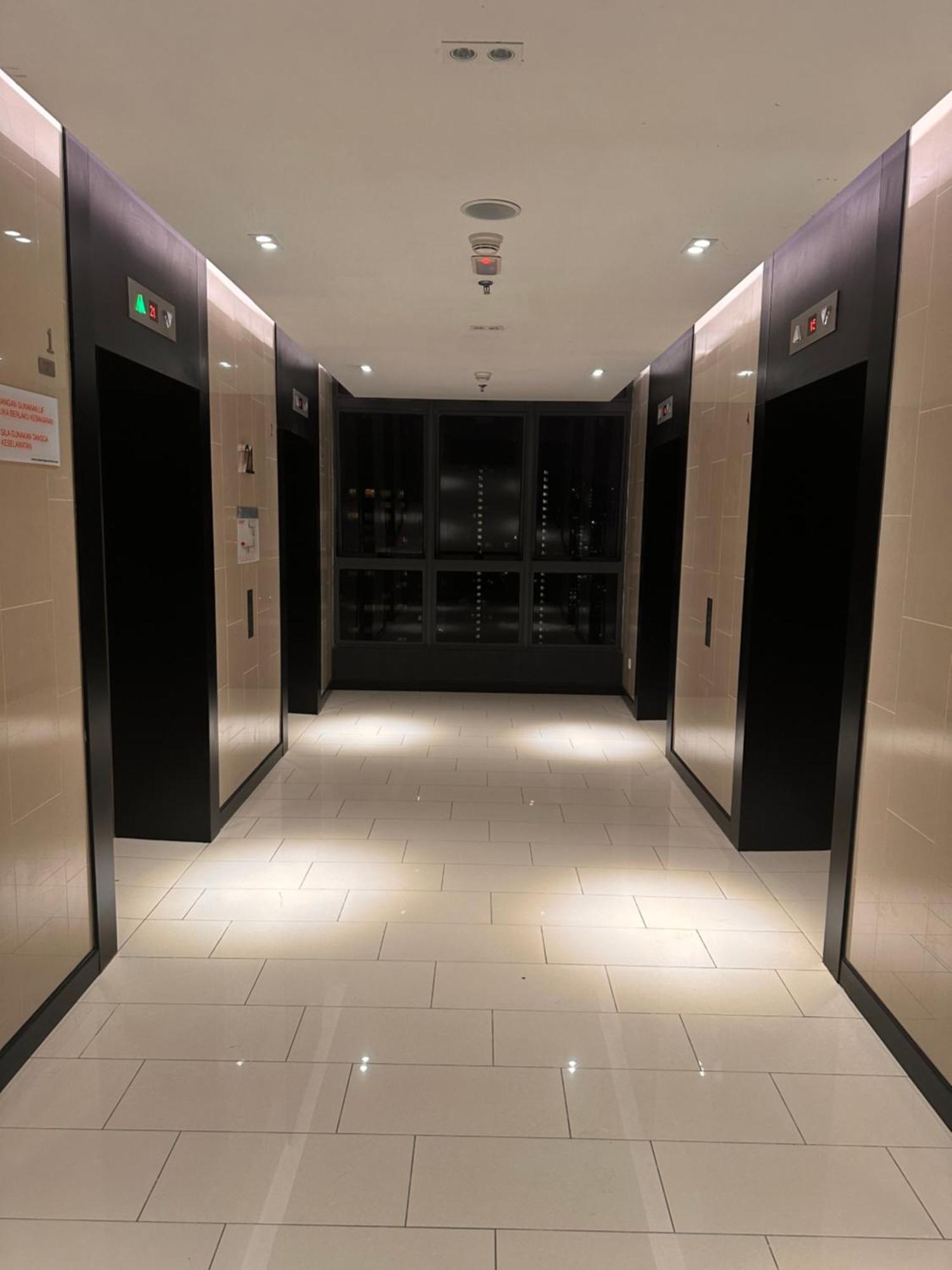The Luxe Infinitum Klcc By Sahara Apartment Kuala Lumpur Luaran gambar