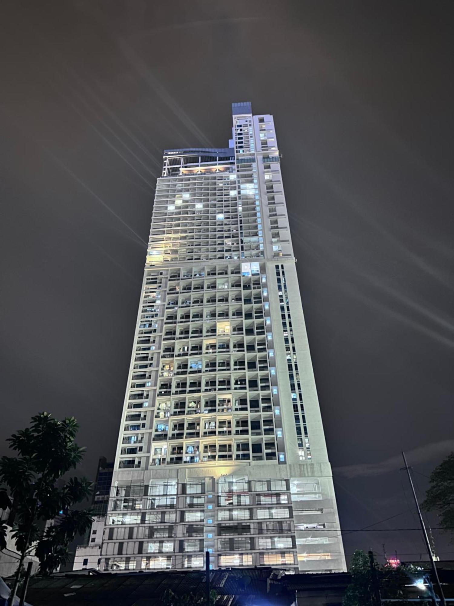 The Luxe Infinitum Klcc By Sahara Apartment Kuala Lumpur Luaran gambar