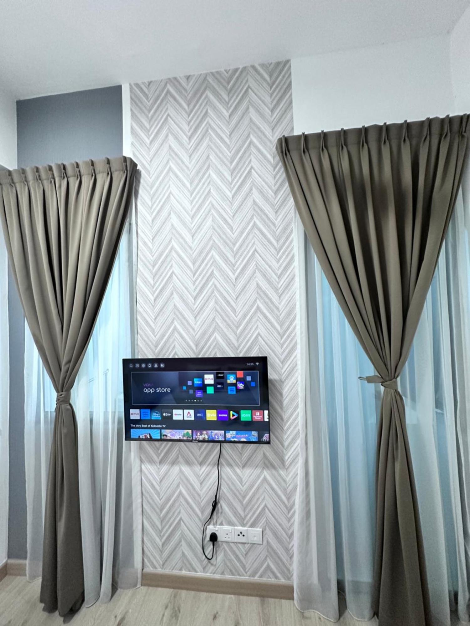 The Luxe Infinitum Klcc By Sahara Apartment Kuala Lumpur Luaran gambar